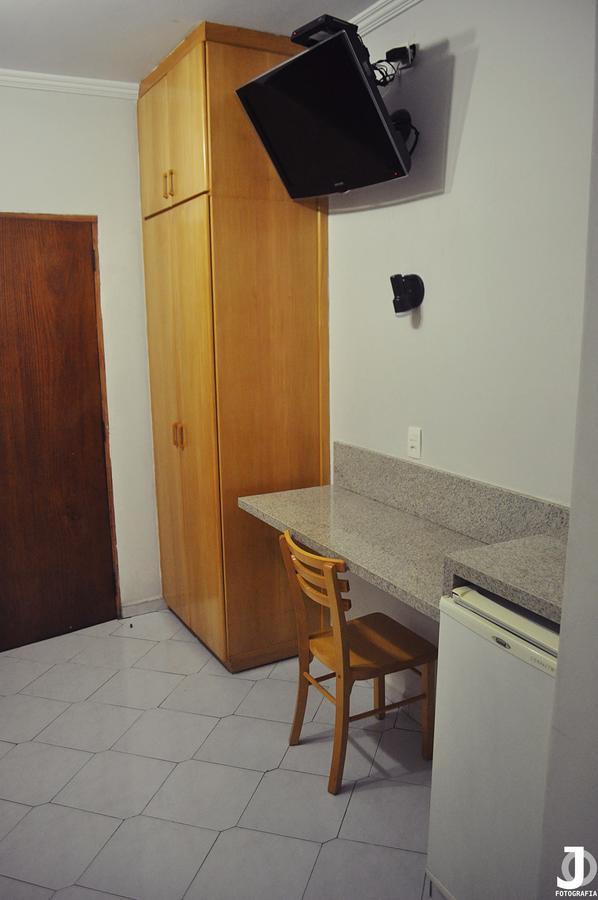 Missouri Hotel サンパウロ エクステリア 写真
